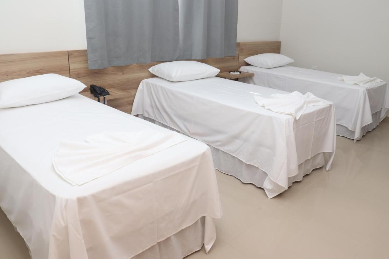 Ts Hotel Porteirinha Екстериор снимка