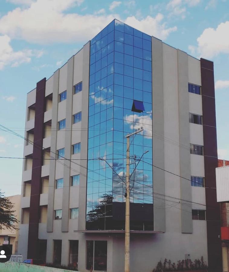 Ts Hotel Porteirinha Екстериор снимка